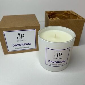 White Scented Candle - Daydream